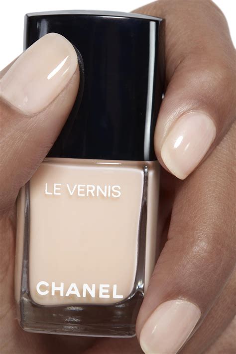 chanel blanc white polish|chanel nail varnish boots.